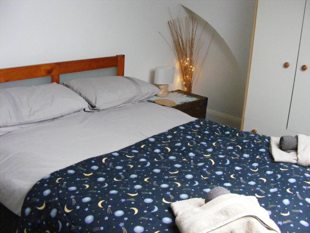 Spacious Victorian Flat 3 Bed, Ideal Base For Snowdonia バンガー エクステリア 写真