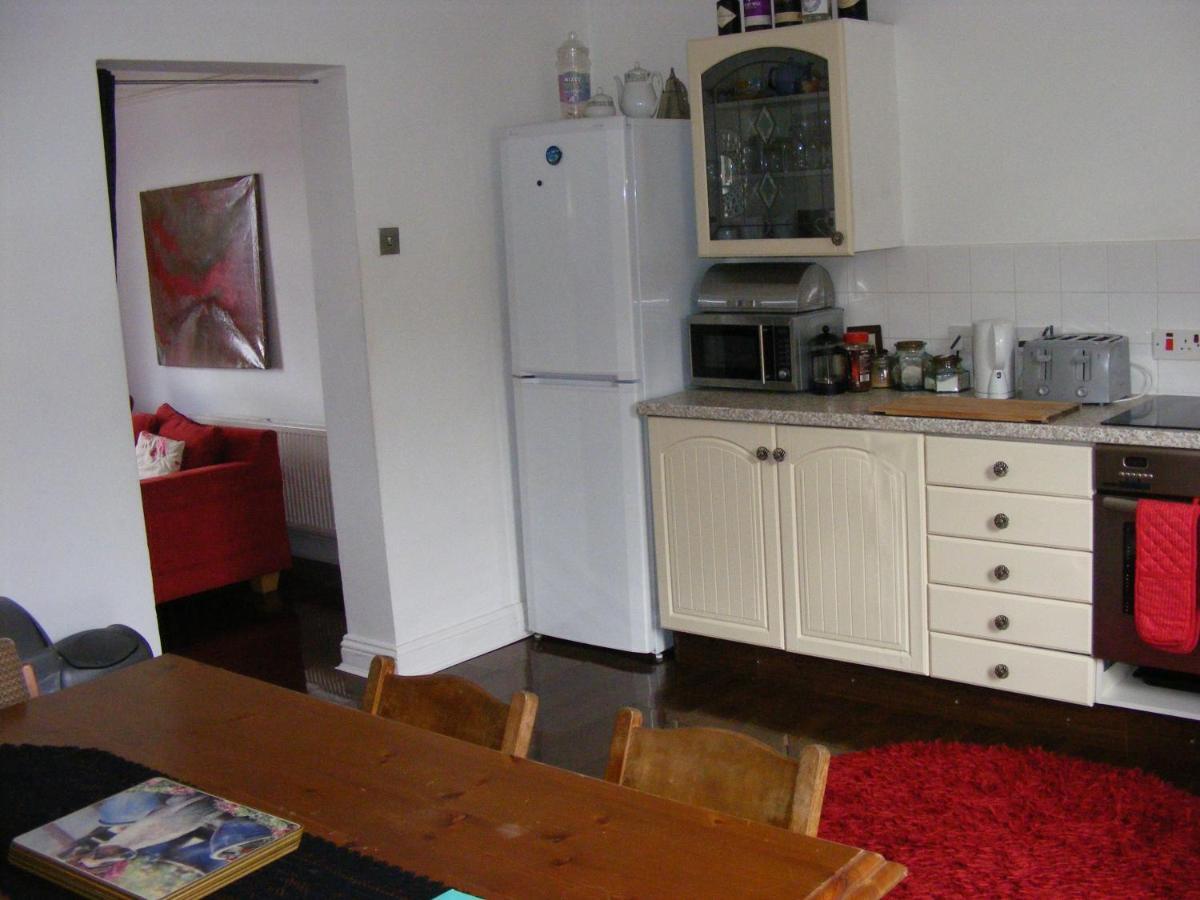 Spacious Victorian Flat 3 Bed, Ideal Base For Snowdonia バンガー エクステリア 写真